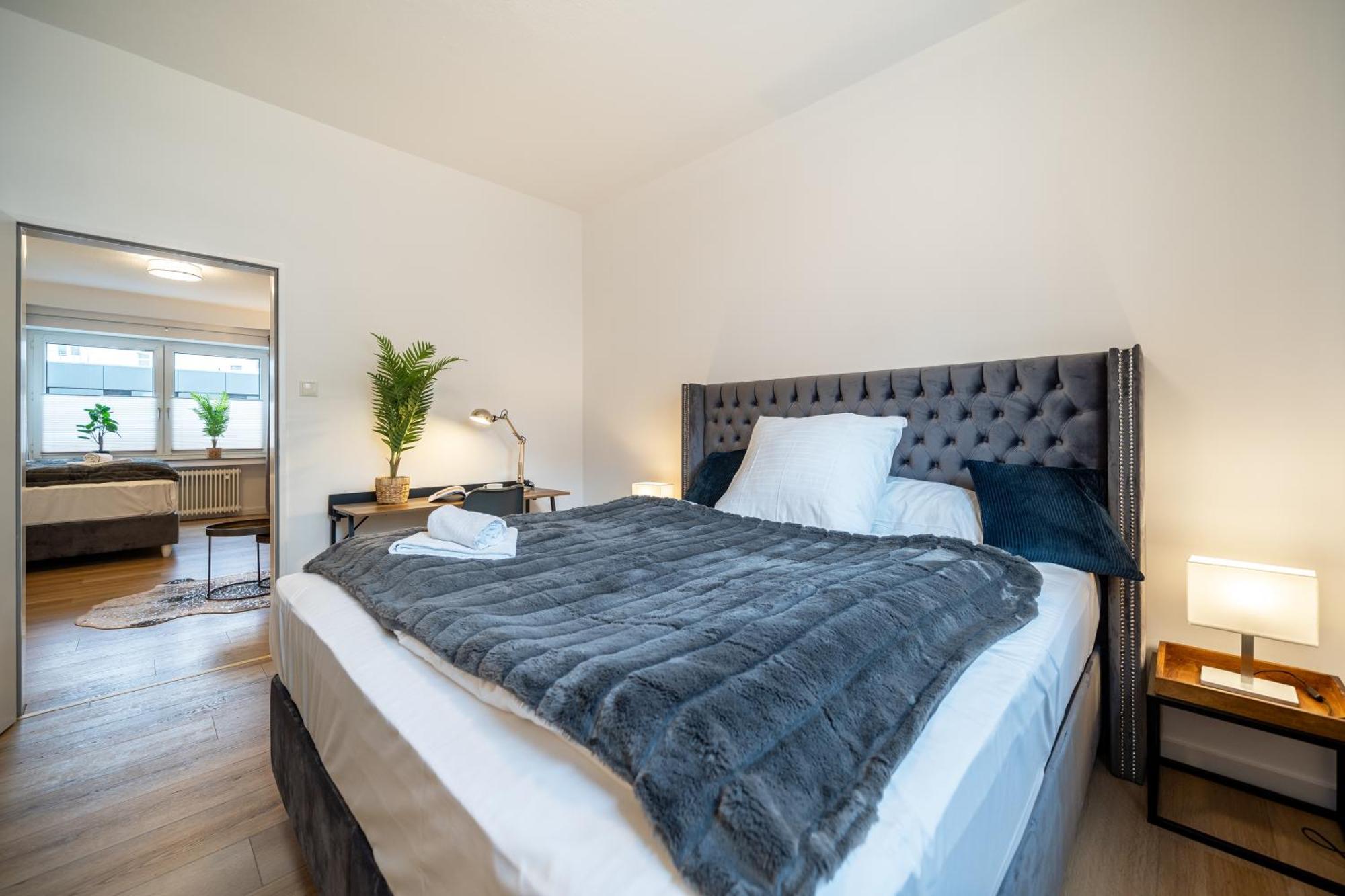 City Wohlfuehloase - Fewo Berger Bielefeld Bagian luar foto